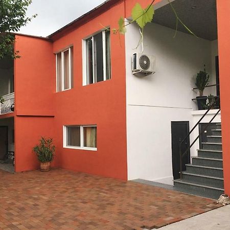 Khvamli 2002 Hotel Tsageri Екстериор снимка
