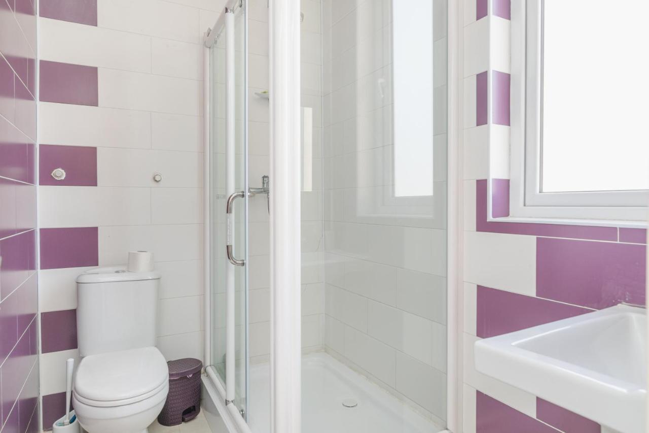 Khvamli 2002 Hotel Tsageri Екстериор снимка