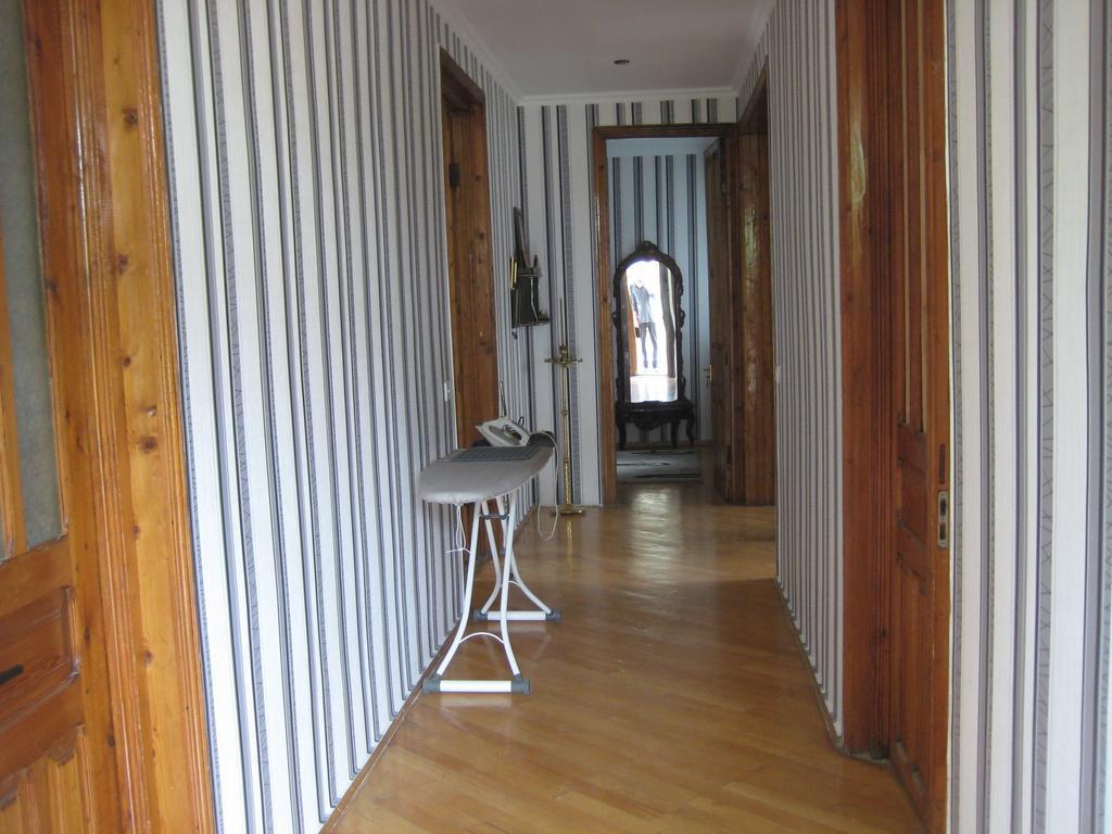 Khvamli 2002 Hotel Tsageri Екстериор снимка